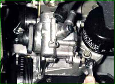 Замена гидронасоса Нива Шевролет