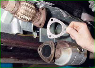 Шығарушы құбырды алу