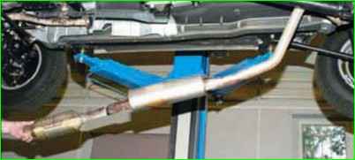 Қосымша дыбыс өшіргіші бар каталитикалық түрлендіргішті алып тастау