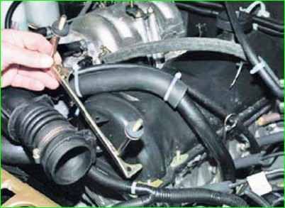 Замена прокладки крышки головки Нива Шевролет