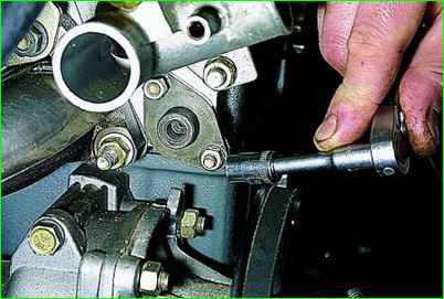 Niva Chevrolet кергішін ауыстыру