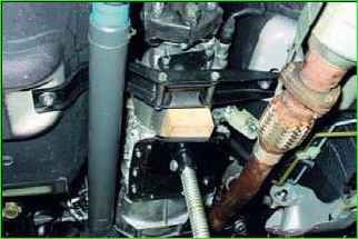 Замена опор двигателя ВАЗ-2123