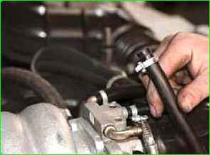 Замена жидкости охлаждения Нива Шевролет