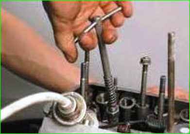 Cómo rectificar válvula de culata Niva Chevrolet