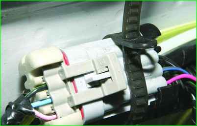 Замена рампы Нива Шевролет