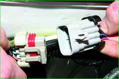 Замена рампы Нива Шевролет