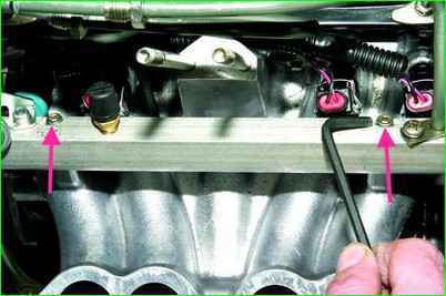 Замена рампы Нива Шевролет