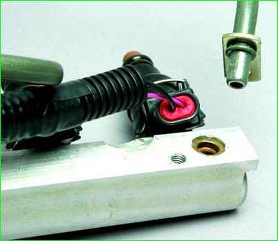 Замена рампы Нива Шевролет