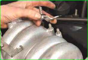 Niva Chevrolet қабылдағыш тығыздағышын қалай ауыстыруға болады