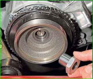 Замена переднего сальника коленчатого вала ВАЗ-2123