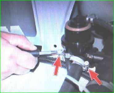 Улавливание паров топлива Нива Шевролет