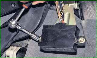 Замена блока иммобилизатора и блока управления электропакетом