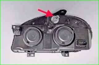 Бұрылыс сигнал шамын ауыстыру үшін