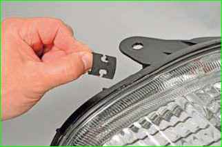 Әйнек блокты фараларды ауыстыру