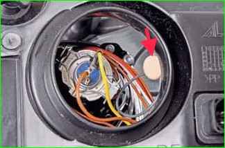 Ашық және бүйірлік сәуленің шамын ауыстыру