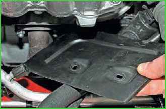 Removing and checking the starter