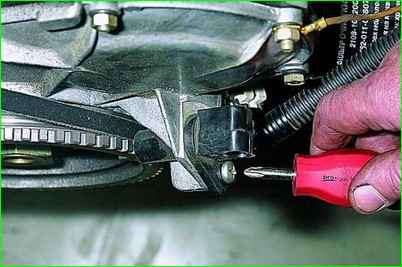 Иінді біліктің орналасу сенсорын алу және орнату