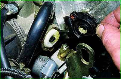 Дроссель орнының сенсорын алу және орнату