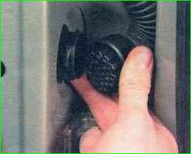 Снятие передней двери