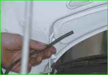 Extracción del capó y cerradura del capó del automóvil Niva Chevrolet