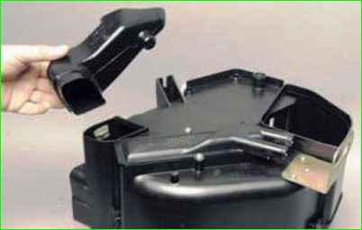 Removing the heater radiator with the heater removed