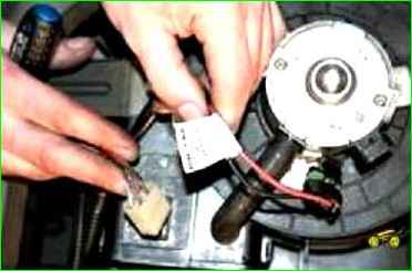 Niva Chevrolet жылытқышының сызбалары мен ауа ағынын қалай жоюға болады