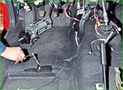 Как заменить отопитель Нива Шевролет