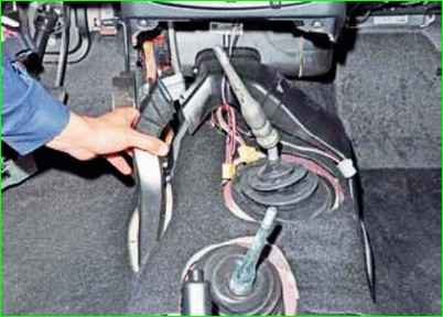 Как заменить отопитель Нива Шевролет