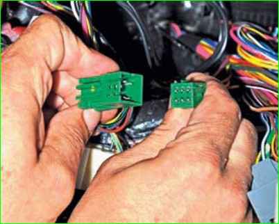 Как заменить отопитель Нива Шевролет