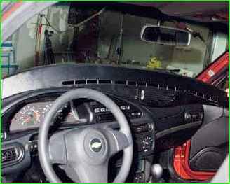 Снятие панели приборов Нива Шевроле