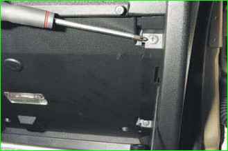 Снятие панели приборов Нива Шевроле