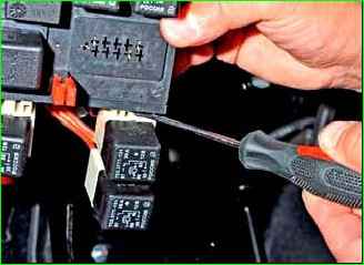 Снятие панели приборов Нива Шевроле