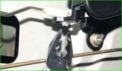 Артқы есік құлпын шешу