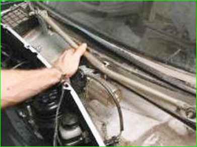 Замена и ремонт стеклоочистителя Нива Шевролет