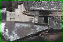 Кросс-мүшенің алдыңғы аспасын қалай алып тастауға болады