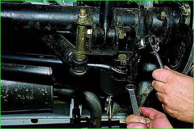 Снятие поперечной штанги  