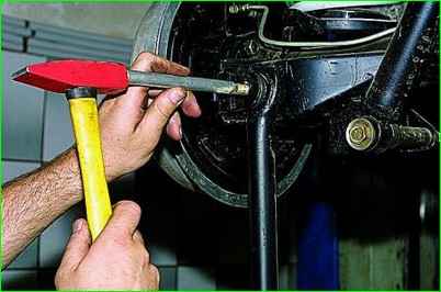 Снятие поперечной штанги  