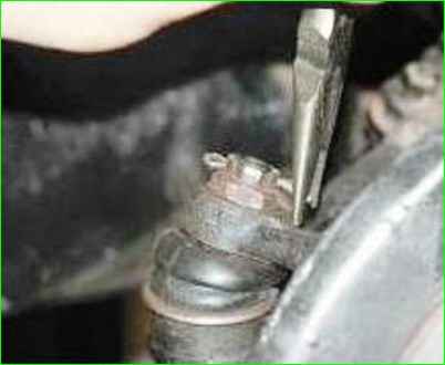 Нива Chevrolet доңғалақ подшипниктерінің майын ауыстыру