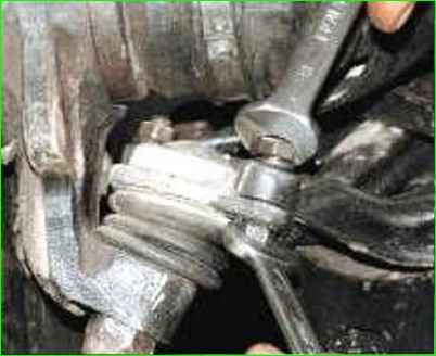 Niva Chevrolet доңғалақ подшипниктерінің майын ауыстыру