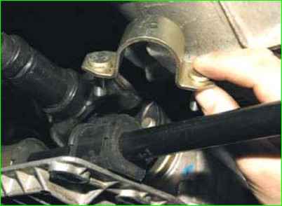 Как снять стабилизатор