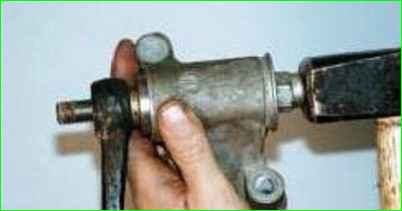 Разборка, дефектовка и сборка маятникового рычага