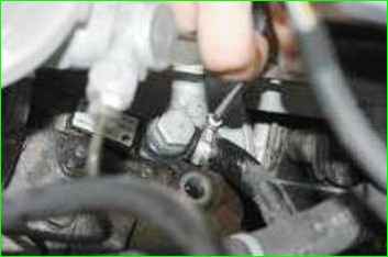 Заміна механізму керма Нива Шевролет