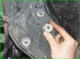 Заміна механізму керма Нива Шевролет