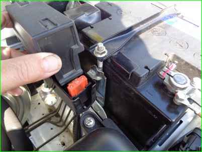 Блок предохранителей АБС