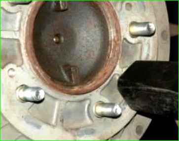 Aus- und Einbau der Bremstrommel