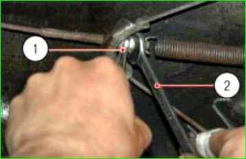 Проверка и регулировка стояночного тормоза