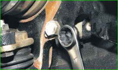 Как заменить тормозной диск Нива Шевроле