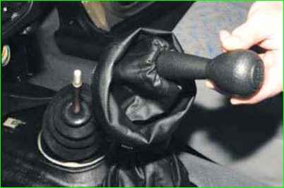 Как заменить коробку передач Нива Шевролет