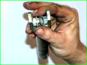 ВАЗ-2123 беріліс механизмін қалай бөлшектеу және жинау керек