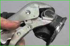 Нива Chevrolet кардандық беріліс қорабын жөндеу жұмыстары